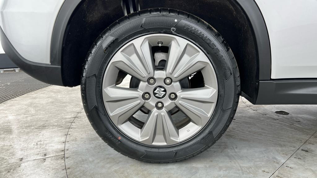 Suzuki Vitara Sz5 Boosterjet Silver #26