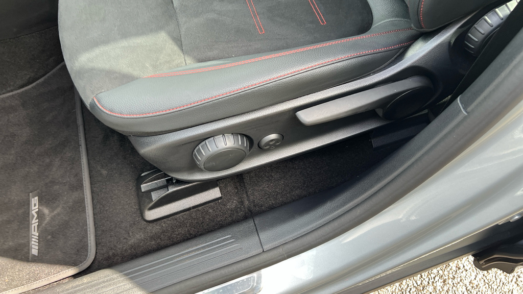 Mercedes-Benz EQB Amg Line Premium Plus Grey #43