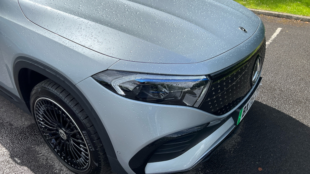 Mercedes-Benz EQB Amg Line Premium Plus Grey #29