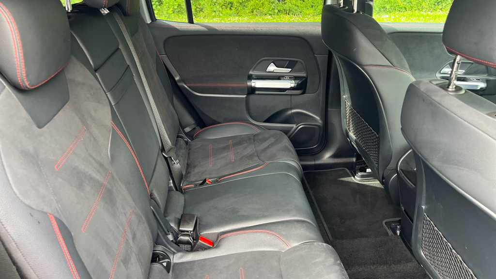 Mercedes-Benz EQB Amg Line Premium Plus Grey #19