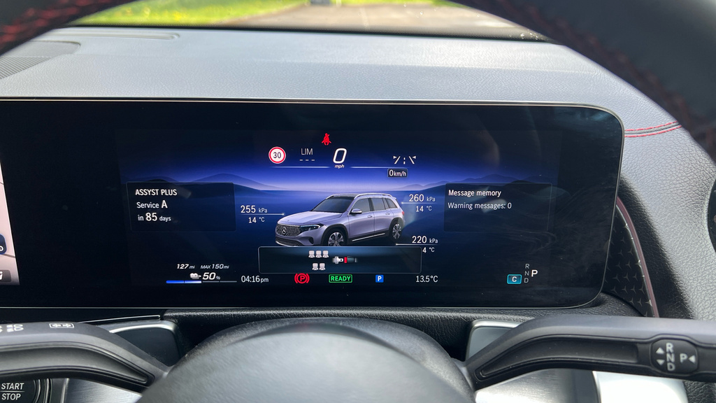 Mercedes-Benz EQB Amg Line Premium Plus Grey #32