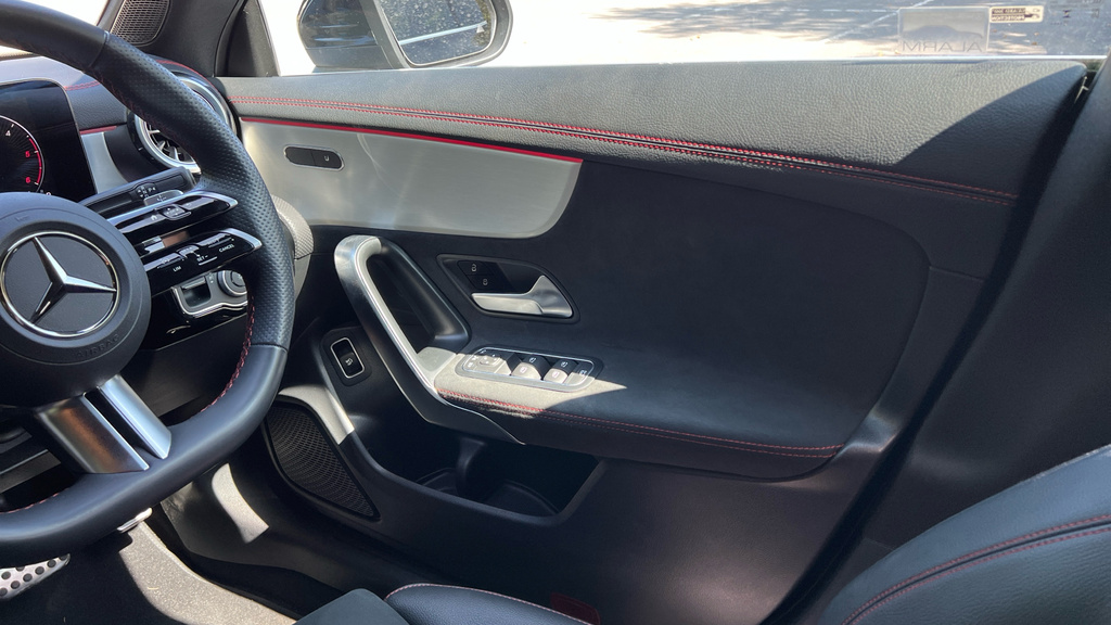Mercedes-Benz CLA Class Cla 200 Amg Line Executive Tip Black #41