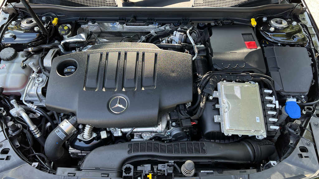 Mercedes-Benz CLA Class Cla 200 Amg Line Executive Tip Black #21