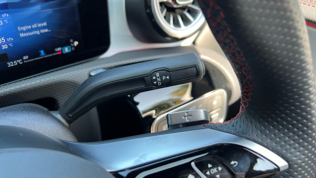 Mercedes-Benz CLA Class Cla 200 Amg Line Executive Tip Black #36