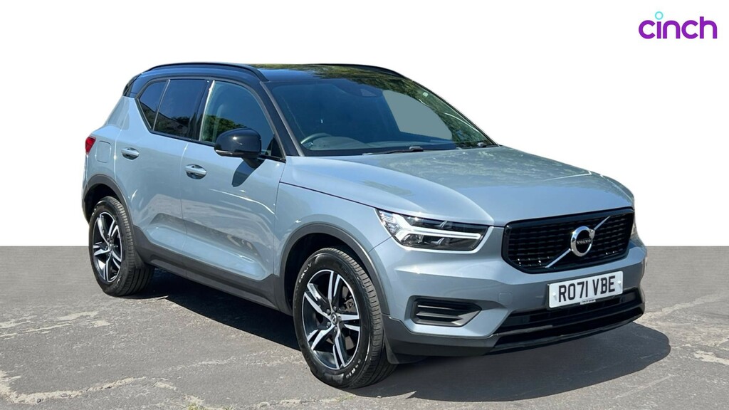 Volvo XC40 T3 R-design Silver #1