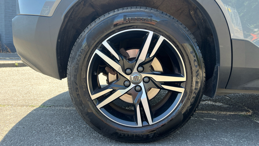 Volvo XC40 T3 R-design Silver #25