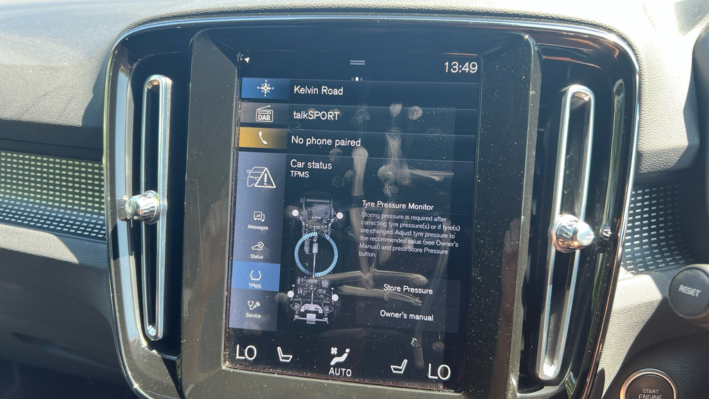Volvo XC40 T3 R-design Silver #27