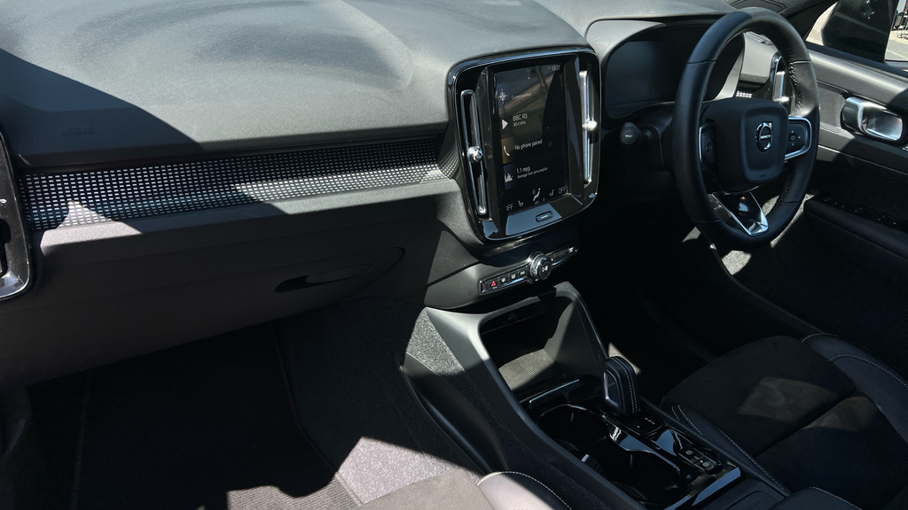 Volvo XC40 T3 R-design Silver #14