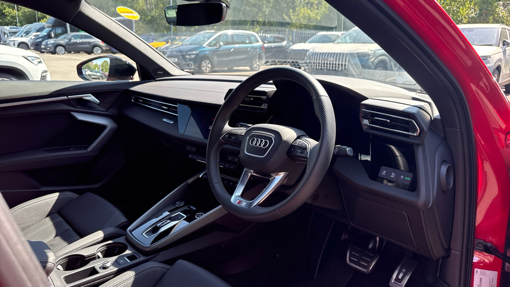 Audi A3 35 Tfsi S Line S Tronic  #16