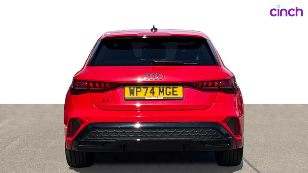 Audi A3 35 Tfsi S Line S Tronic  #9