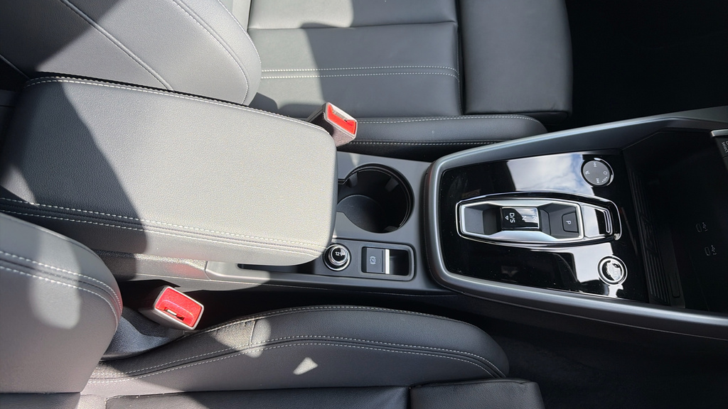 Audi A3 1.5 Tfsi E 204 S Line S Tronic Blue #31