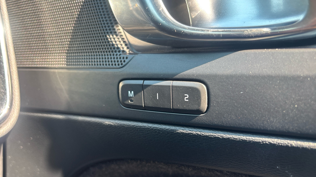 Volvo XC40 T4 Awd Inscription Black #45