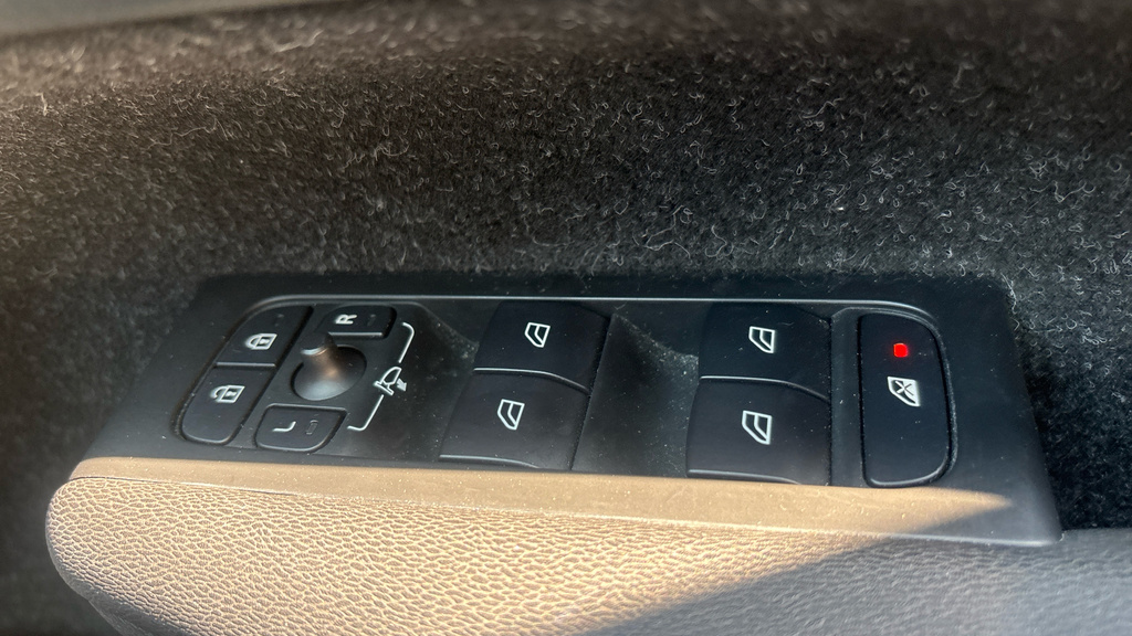 Volvo XC40 T4 Awd Inscription Black #46