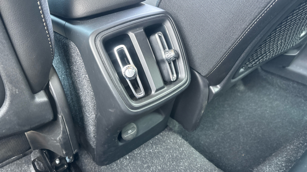 Volvo XC40 T4 Awd Inscription Black #32