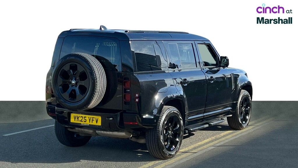 Land Rover Defender 3L X-dynamic Hse Black #3