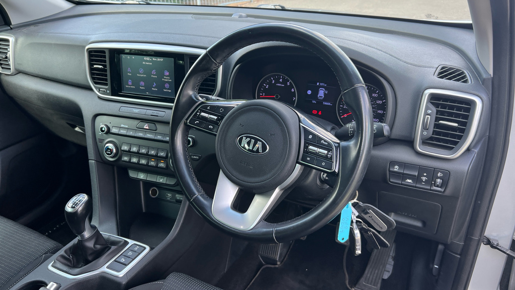 Kia Sportage 2 White #22