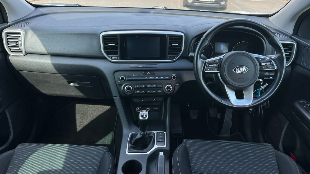 Kia Sportage 2 White #11