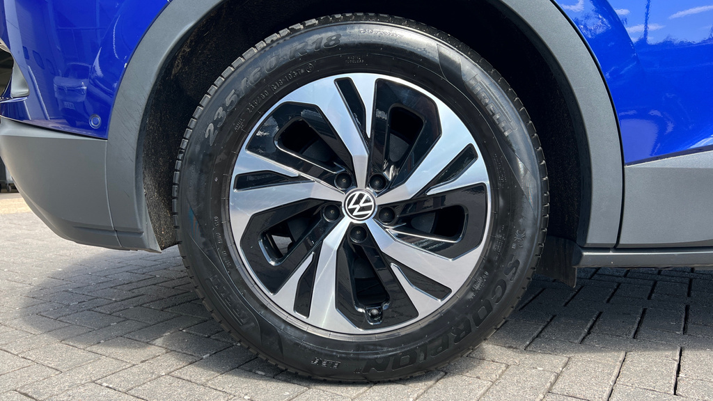 Volkswagen ID.4 Pro Performance 77Kwh Style Edition Suv Electr Red #32
