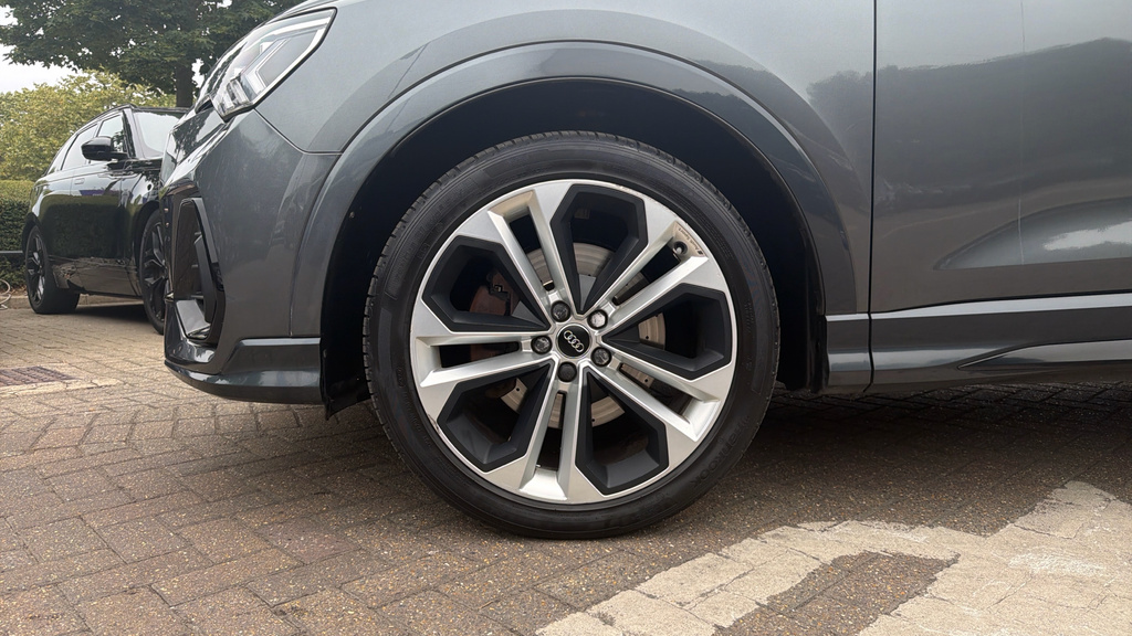 Audi Q3 Tfsi Vorsprung White #15