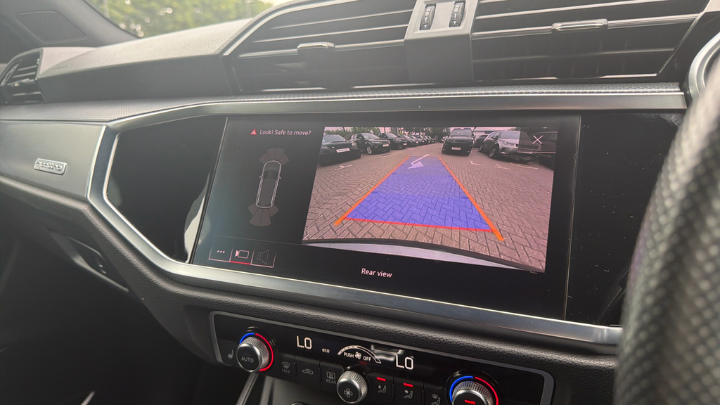 Audi Q3 Tfsi Vorsprung White #24