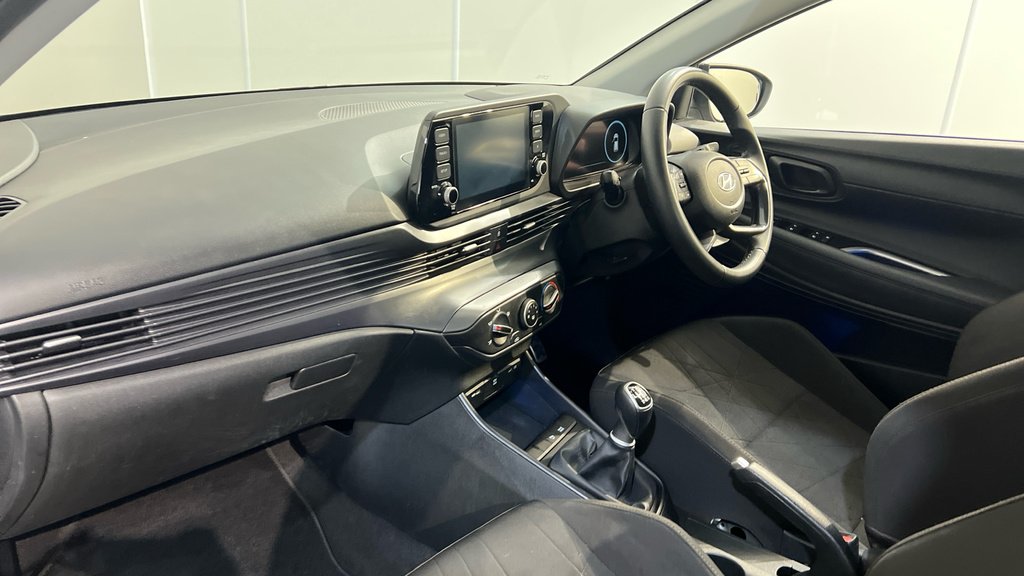 Hyundai Bayon Suv Grey #10