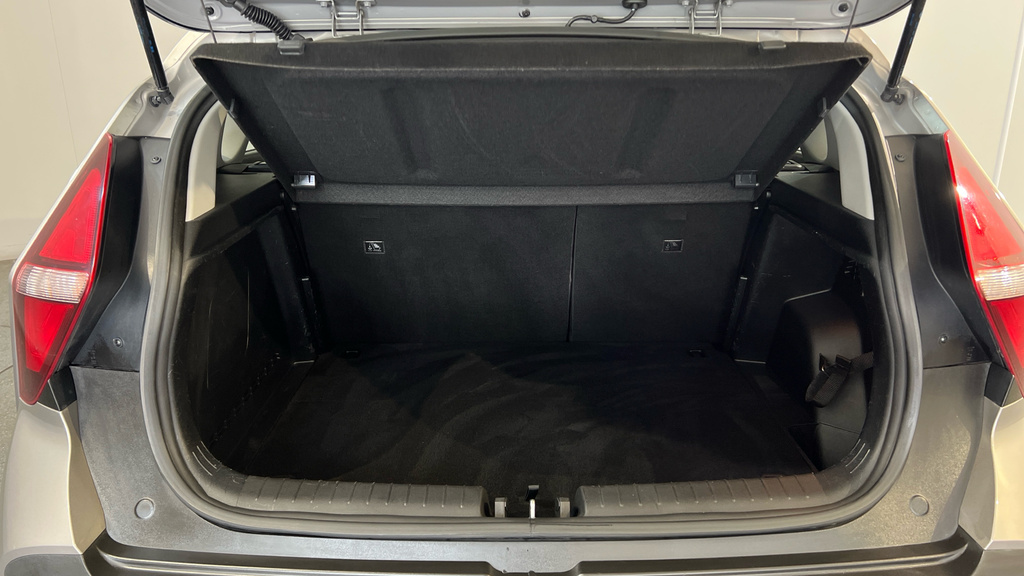 Hyundai Bayon Suv Grey #24