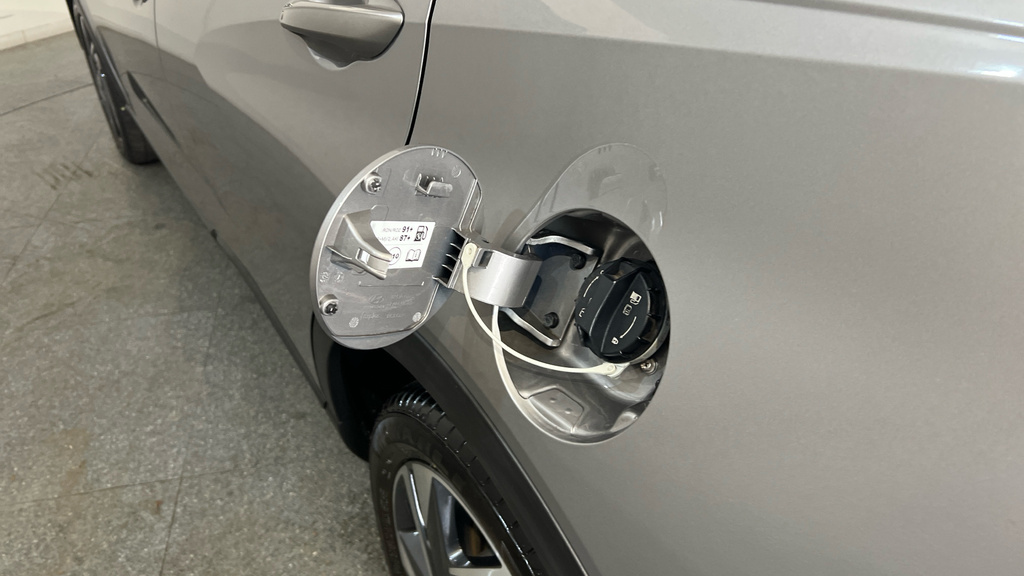 Hyundai Bayon Suv Grey #32
