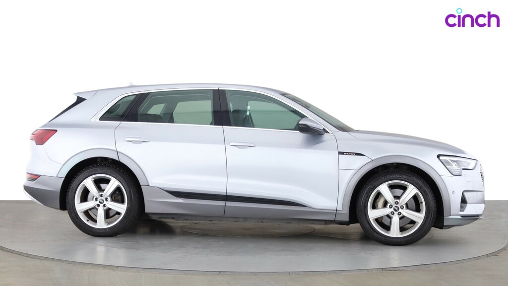 Audi E-tron 2022 50 Technik Sportback Quattr Black #2