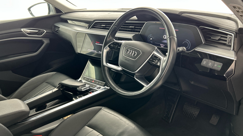 Audi E-tron 2022 50 Technik Sportback Quattr Black #13