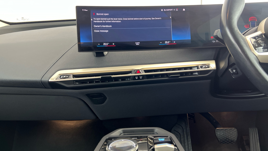BMW iX Sport Edition Blue #25