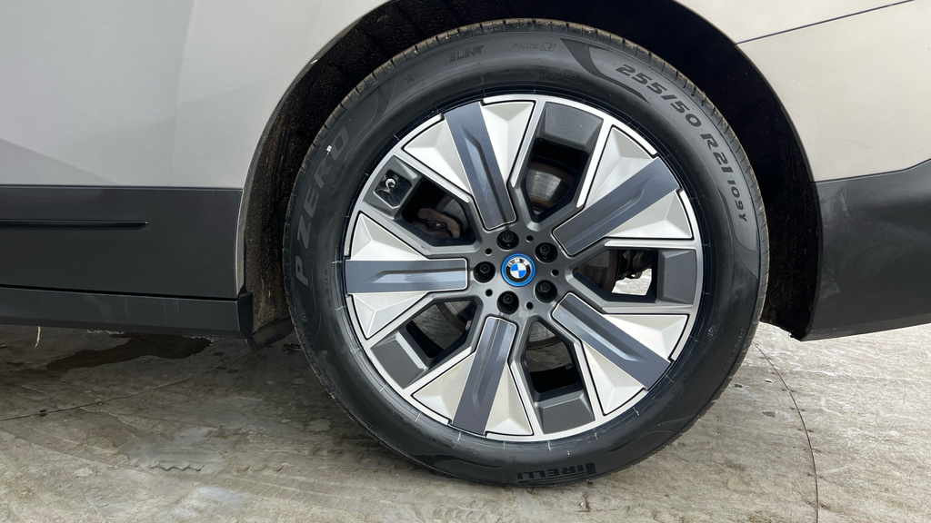 BMW iX Sport Edition Blue #31