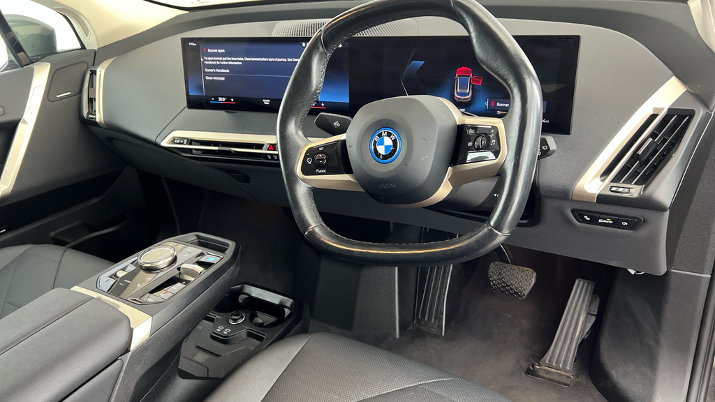 BMW iX Sport Edition Blue #9