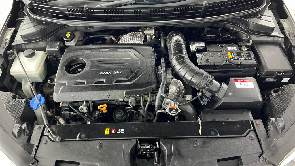 Kia Stonic 1.0T Gdi First Edition Black #25