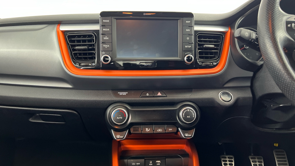 Kia Stonic 1.0T Gdi First Edition Black #16
