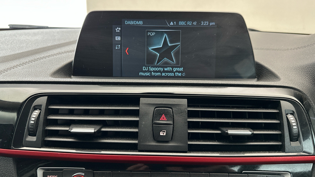 BMW 2 Series 218I Se Red #13
