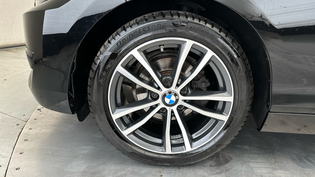 BMW 2 Series 218I Se Red #21