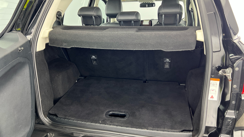 Ford Ecosport Titanium White #25