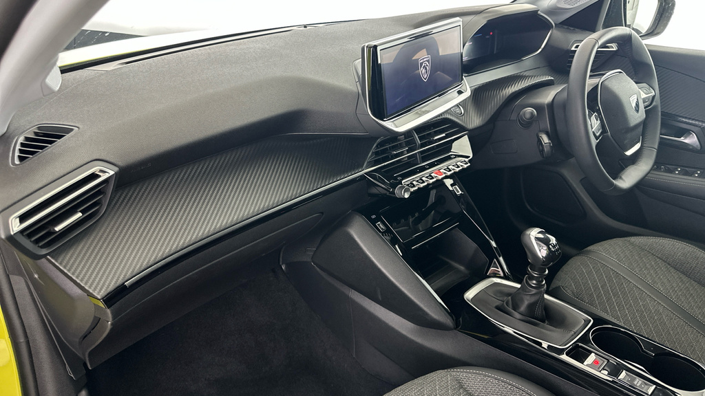 Peugeot 208 1.2 Puretech Active Yellow #10