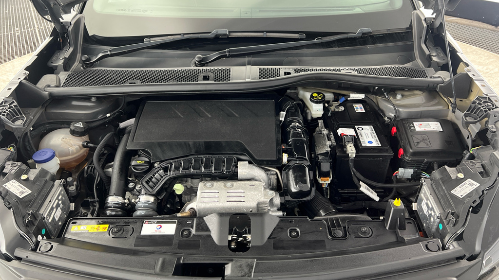 Peugeot 2008 1.2 Puretech Active Grey #27