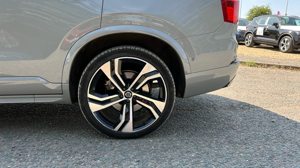 Volvo XC90 B6 P Awd Ultimate Dark Silver #23