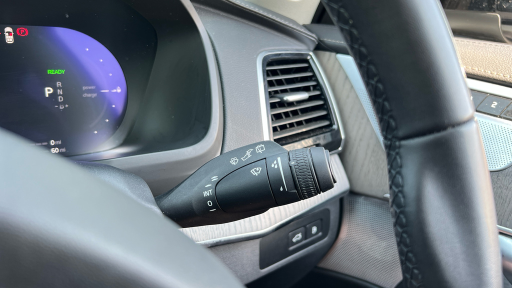 Volvo XC90 B6 P Awd Ultimate Dark Silver #31
