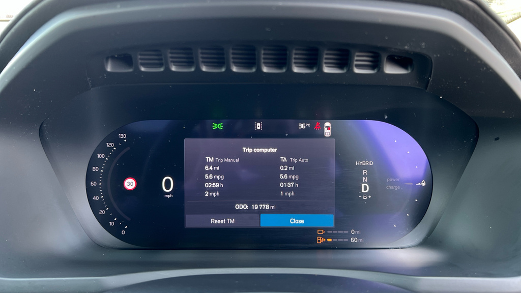 Volvo XC90 B6 P Awd Ultimate Dark Silver #16
