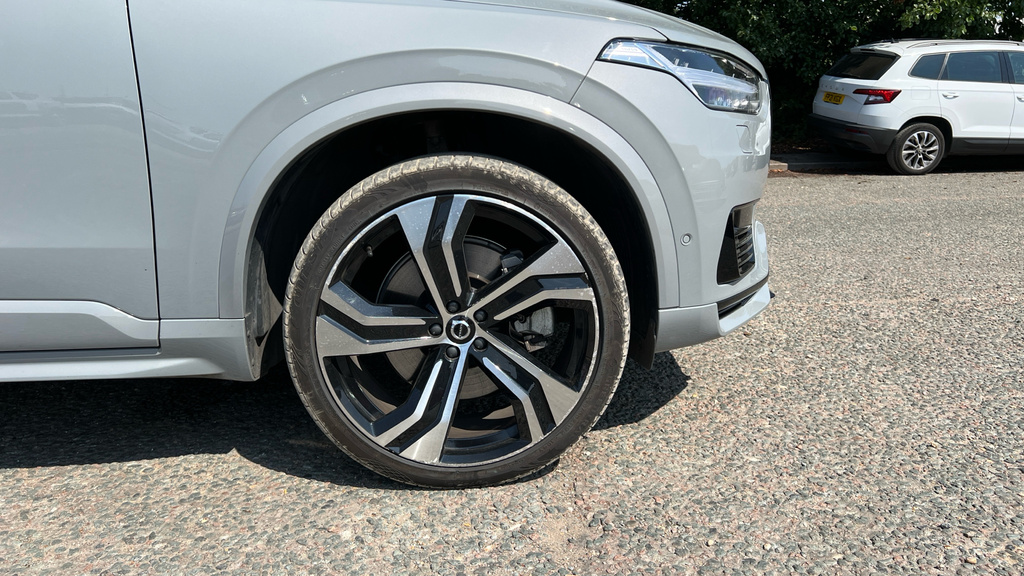 Volvo XC90 B6 P Awd Ultimate Dark Silver #20