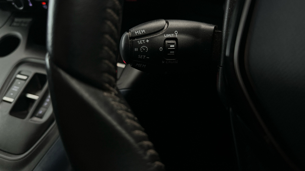 Peugeot e-Rifter Allure Premium Blue #14