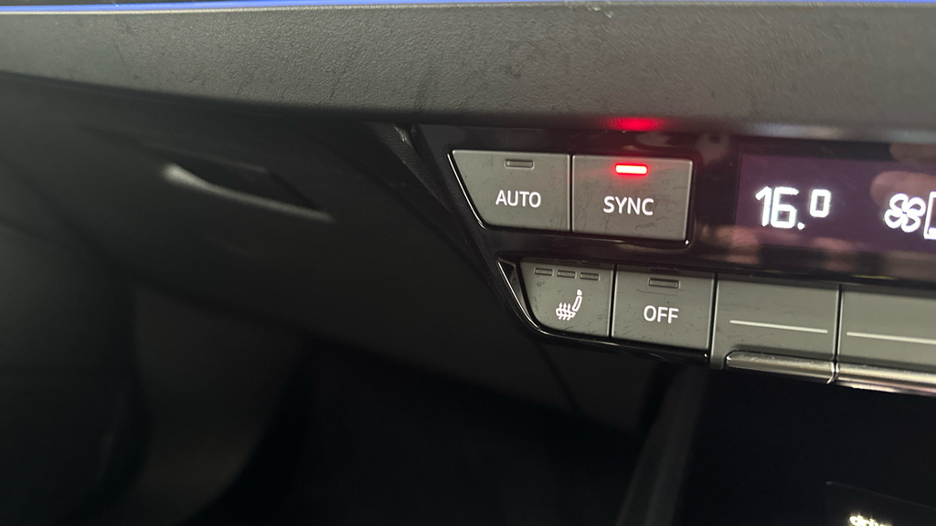 Audi Q4 E Tron 150Kw 40 82.77Kwh Edition 1 Cstech Blue #15