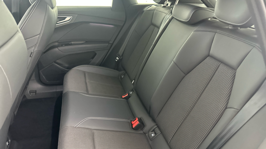 Audi Q4 E Tron 150Kw 40 82.77Kwh Edition 1 Cstech Blue #21