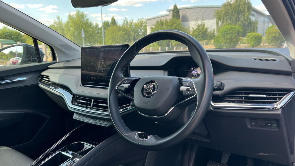 Skoda ENYAQ Suv Grey #11