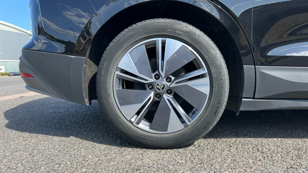 Skoda ENYAQ Suv Grey #26