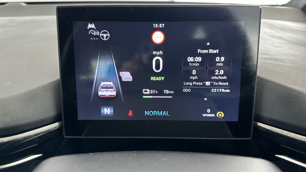 MG MG4 320Kw Ev Xpower 64Kwh White #22