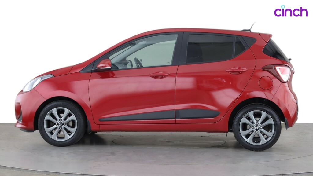 Hyundai I10 White #7